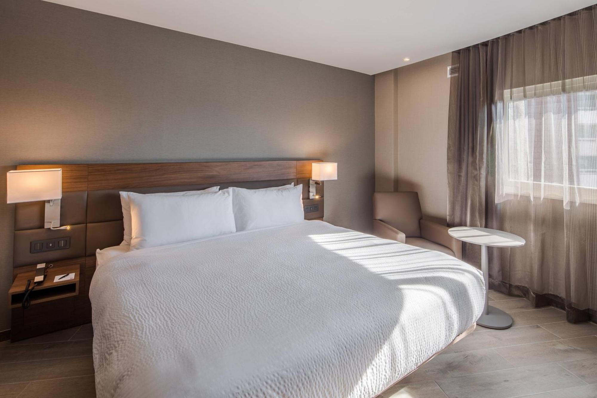 Ac Hotel By Marriott Guadalajara Expo Zapopan Extérieur photo