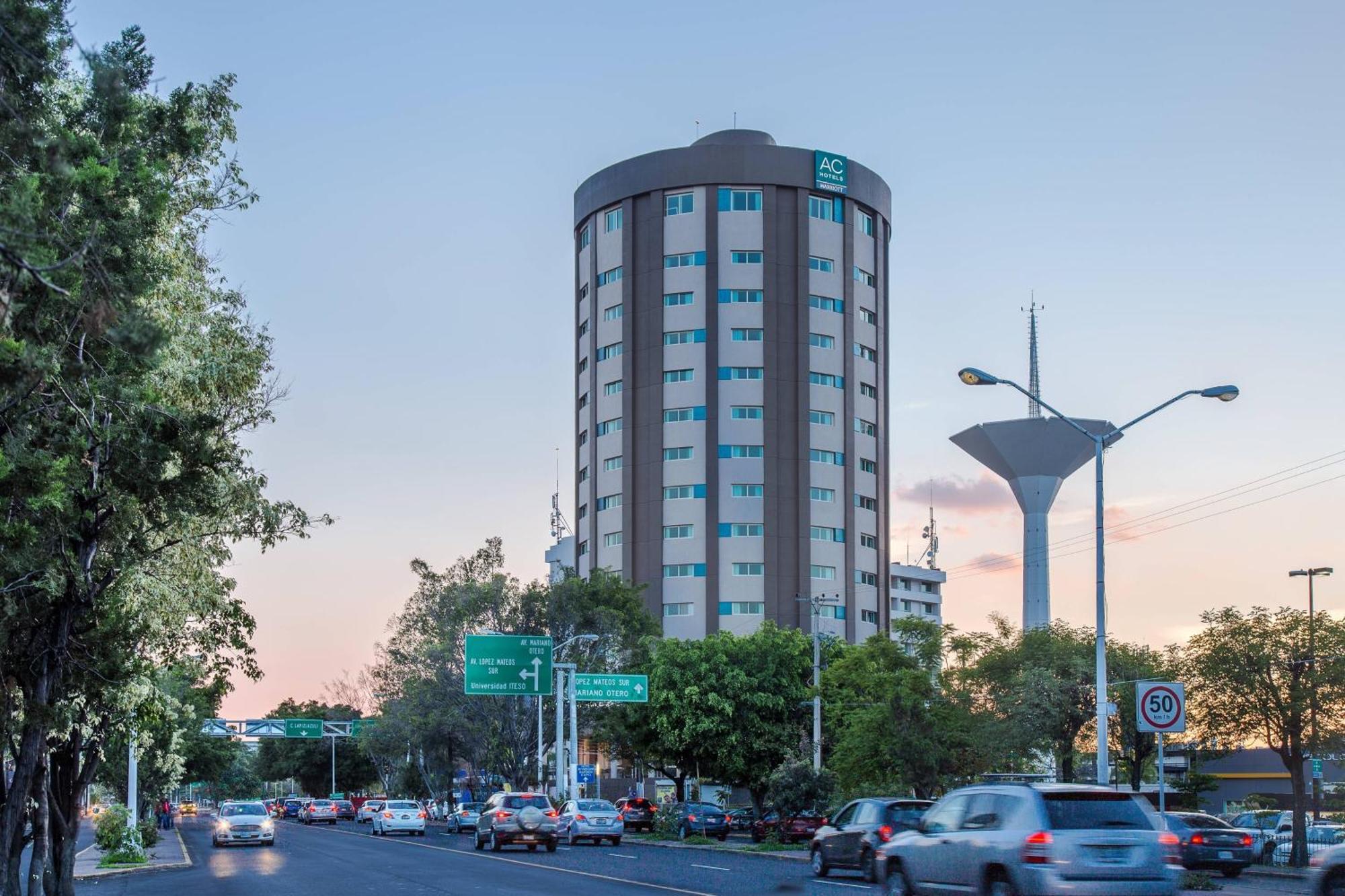Ac Hotel By Marriott Guadalajara Expo Zapopan Extérieur photo